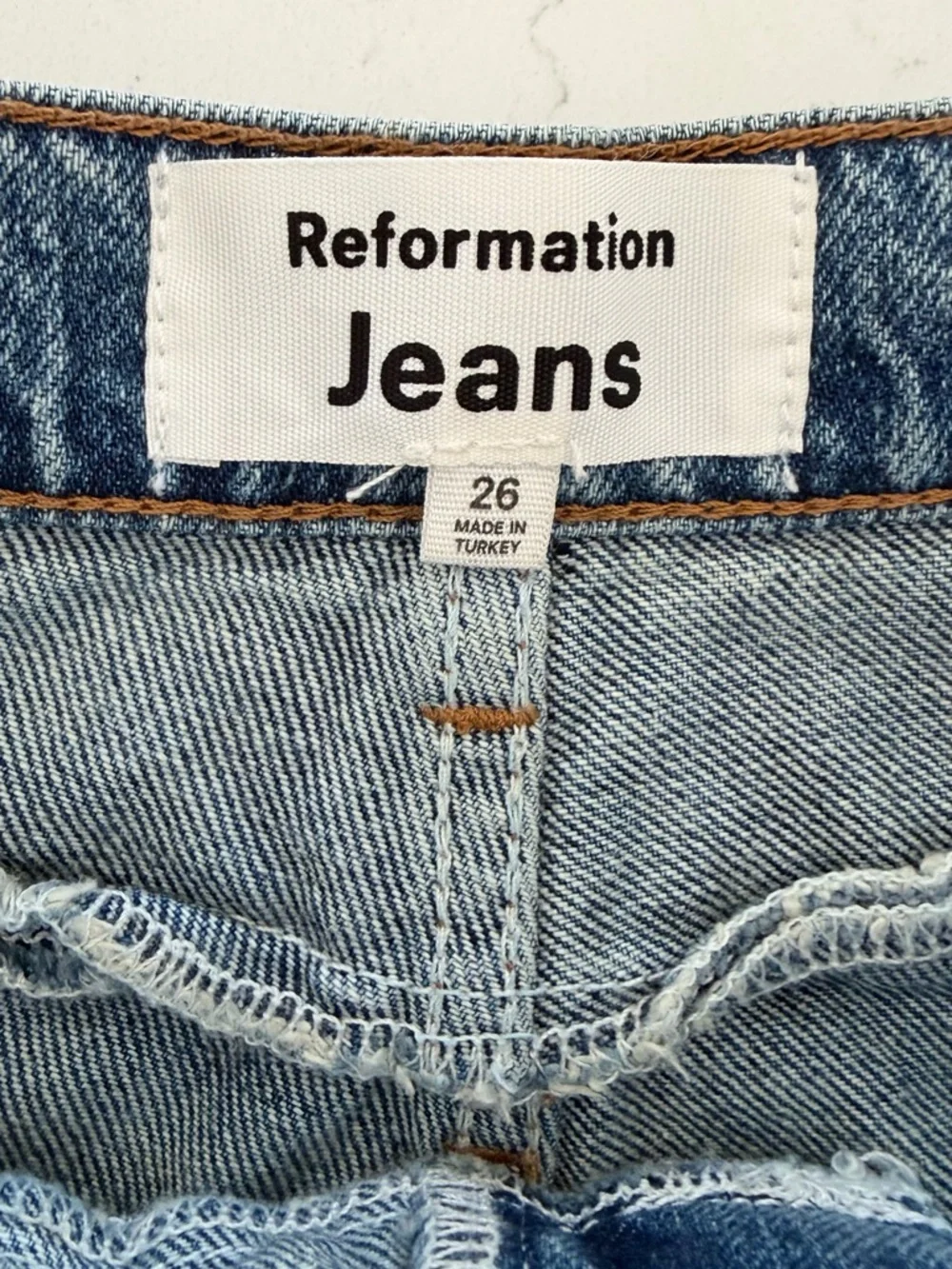 Reformation Cary Double Waistband High Rise
Slouchy Wide Leg Jeans  26 - Picture 3 of 9